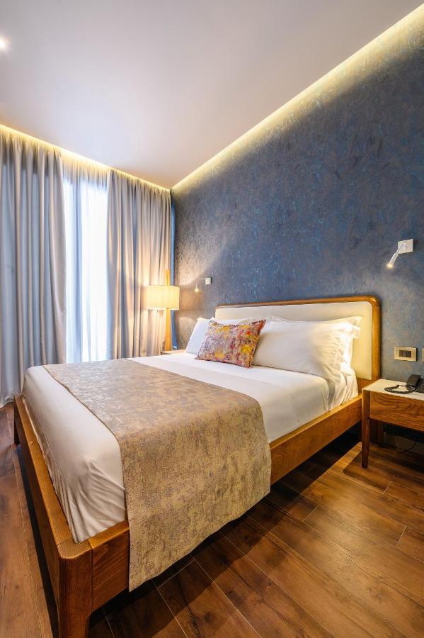 Chic Boutique Hotel Vlore Luaran gambar